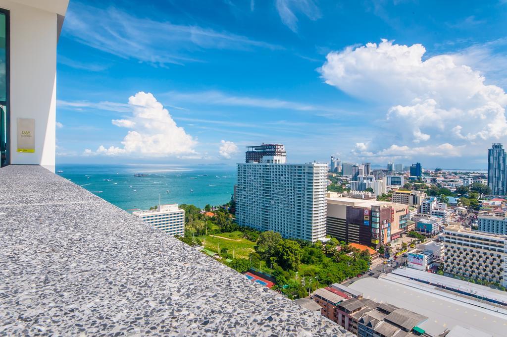 Central Pattaya Residence-The Base Condo Exterior foto